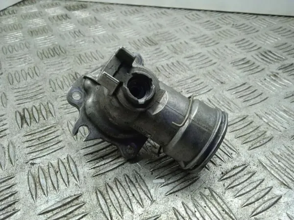 Thermostaat & Behuizing OEM A6422002315 voor Mercedes S-Klasse image 4