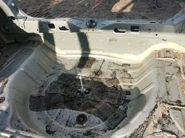 OEM 1C0 takakonttiköysi Toyota Auris I HB 5D:lle image 4