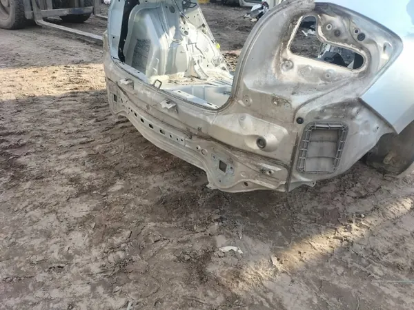 OEM 1C0 takakonttiköysi Toyota Auris I HB 5D:lle image 6