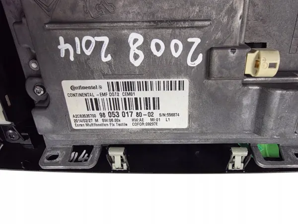 Peugeot 208 navigatiescherm OEM 9805301780-02 image 3