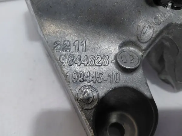 BMW Motorlager Rechts OEM 9844628 - Gebraucht image 3