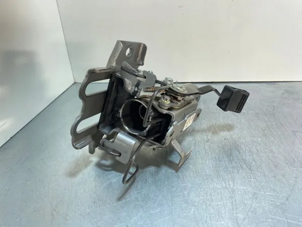 Toyota Prius IV stuurkolomas OEM 4525047111 image 4