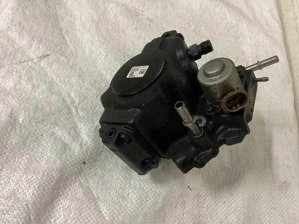 Brandstofpomp Chevrolet OE 96868903 image 5