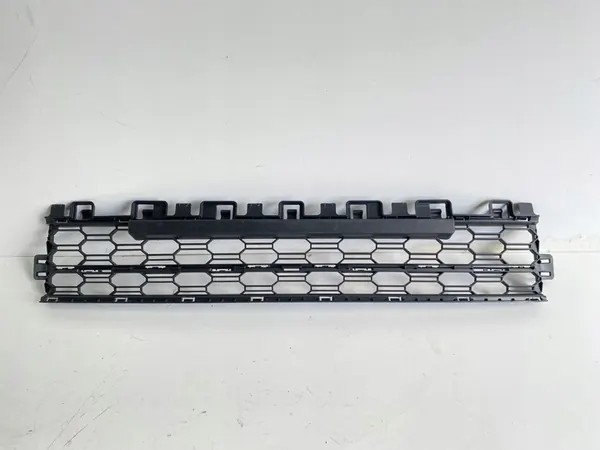 Griglia Paraurti Anteriore Skoda Octavia IV 2020- OEM 5E3853677A image 4