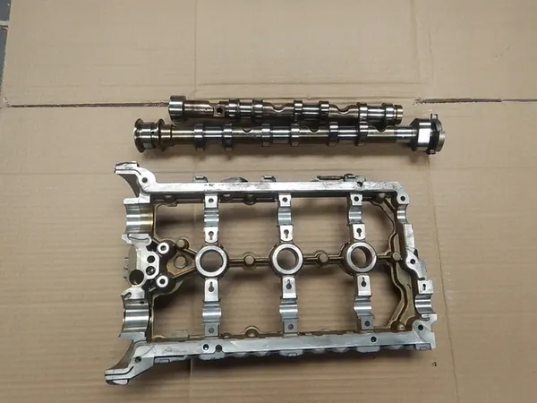 A7 4G Tampa de Cabeça de Cilindro Direita 3.0 TFSI A6 C7 S4 B8 S5 SQ5 06E103286 image 1