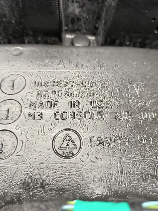Tesla Model 3 2020 mittkonsoll OEM 108789700B image 10