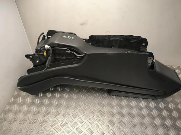Tesla Model 3 2020 mittkonsoll OEM 108789700B image 9