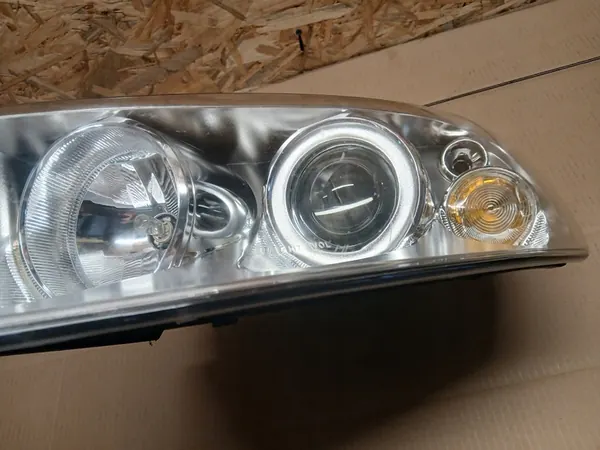 Farol Dianteiro Direito Volkswagen Touareg I 02-06 image 4