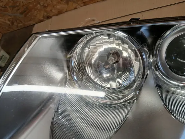 Farol Dianteiro Direito Volkswagen Touareg I 02-06 image 8