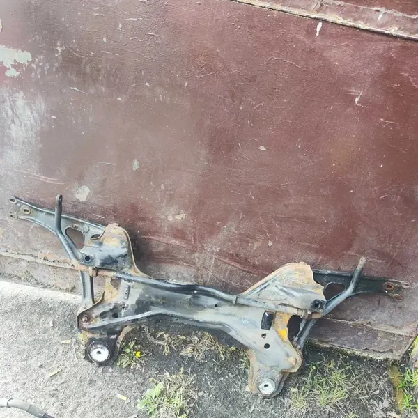 Poutre Suspension Audi TT 8N OEM Audi tt 8N image 2