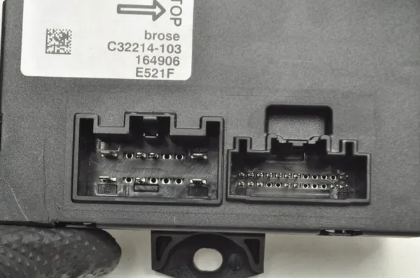 Módulo controlador compuerta Jaguar XJ X351 3.0i 2016 FW93-14B673-AB image 3