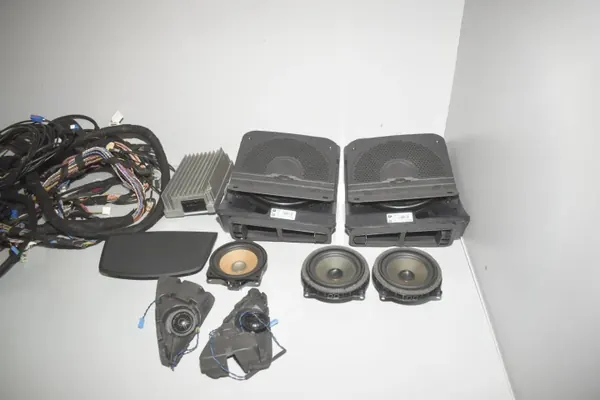 Système audio BMW OE 9218527 pour 3 TOURING F31 image 5