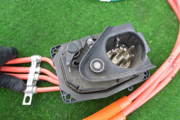 Cabo de carregamento Tesla OEM 1022014-00-C para Model S 2014 image 4
