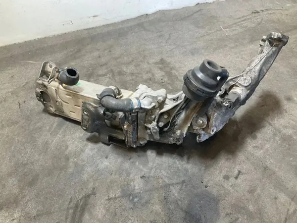 EGR-jäähdytin OEM 0072F Mercedes-Benz Sprinter 3-T:lle image 4