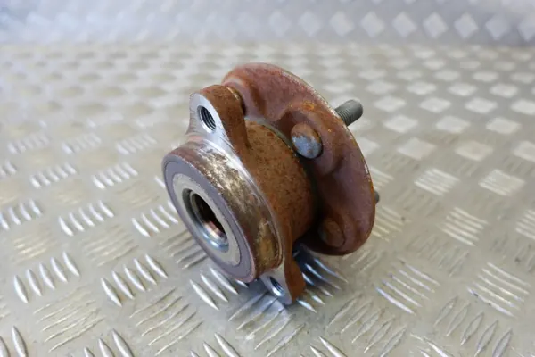 Vorderradnabe OEM 43550-K0010 - Gebrauchtes Toyota OE image 3