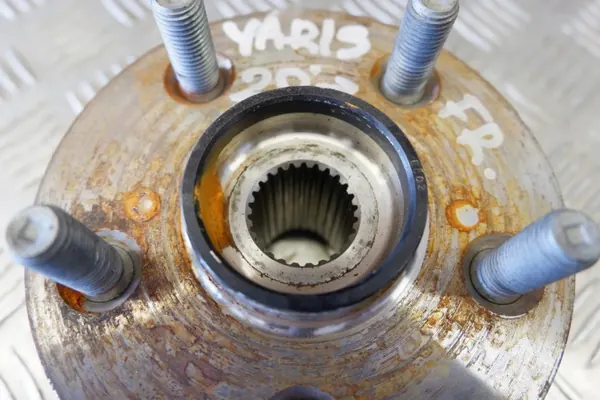 Vorderradnabe OEM 43550-K0010 - Gebrauchtes Toyota OE image 6