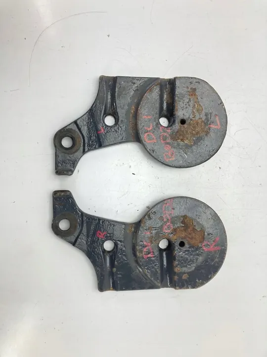 RENAULT PREMIUM DCI Fixation Suspension Avant 3493200 3493100 image 1