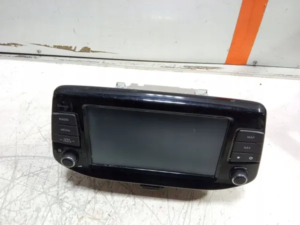 Radio Navegación Hyundai I30 N OEM 96550-S0100 image 3