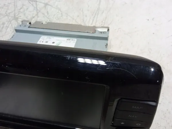 Radio Navegación Hyundai I30 N OEM 96550-S0100 image 7