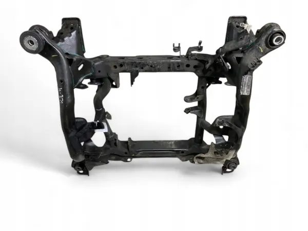 UTO66193 Främre Stödräm för Mercedes GLE W166 image 9