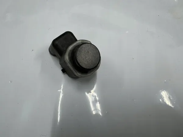 PARKERINGSENSOR FORD FIESTA MK7 OEM 8A6J-15K859-AA image 2
