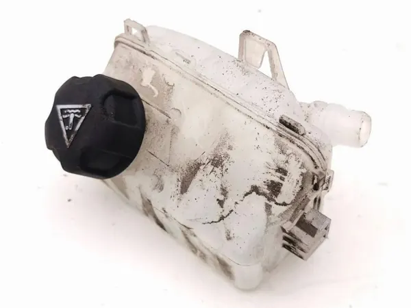 Réservoir d'expansion OEM 9822414280 Peugeot image 2