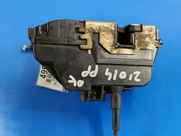 Nissan Primera P12 Front Right Door Lock 4PIN image 3