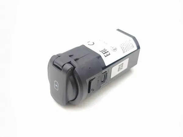 Porta USB OEM 96125D4000 para KIA Optima 2019 image 2