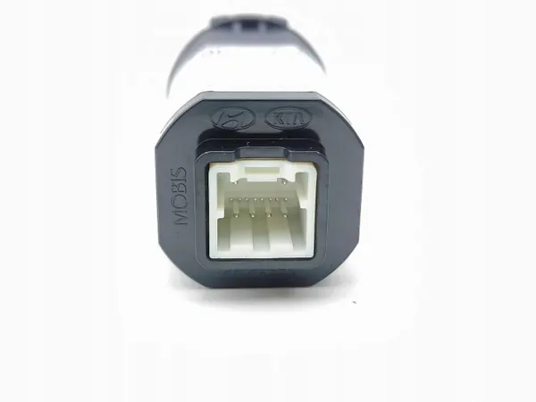 Porta USB OEM 96125D4000 para KIA Optima 2019 image 6