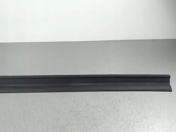 2025 Subaru Forester SK Vedação da Porta FOB54771 image 2