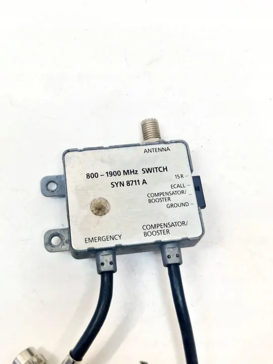 Amplificateur Antenne Mercedes W220 OEM SYN8711A image 9