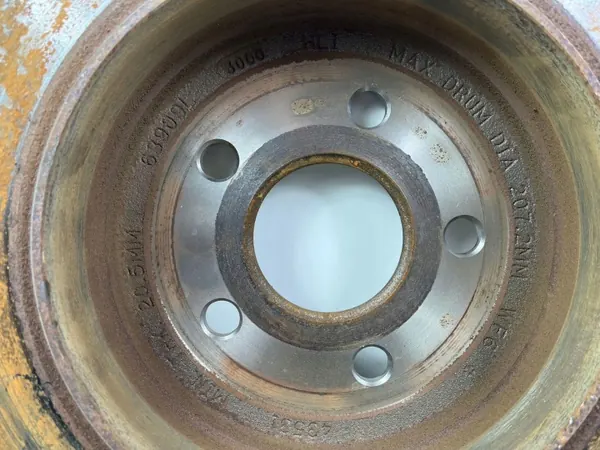 Jeep Achter remschijf OEM FOB25342 - Gebruikt image 3