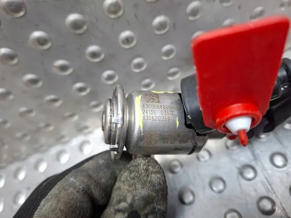 Injecteur AdBlue OEM S25071776 pour Trafic III 2.0 image 4