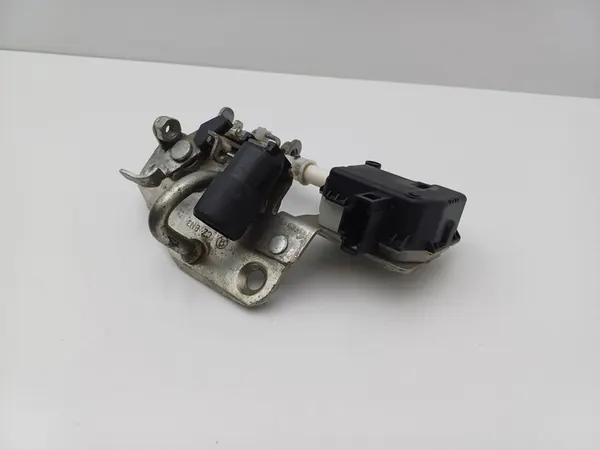 Actionneur de verrou de coffre Skoda Fabia I Kombi 6Y0827511G image 3