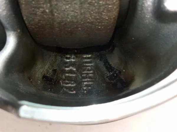 Biela de Pistón OEM 83L82 3.0 TDI - Usado image 5