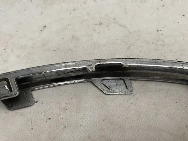 Vasen etupuskuri Hyundai i30 07-12 OEM image 4