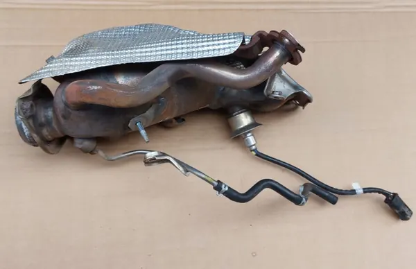 Toyota Yaris Cross 1.5 Hybrid KATALIZATOR OEM image 6