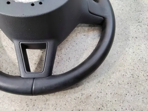 Volante Multifunção OEM 5E0419091BQ46 para Skoda image 9