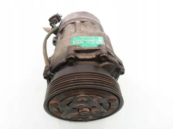 Sanden A/C-kompressorpump OEM 1J0820803A - Begagnad image 4