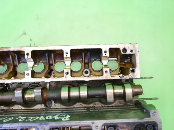 Culasse Peugeot 307 2.0 16V OEM 9650352580 image 10