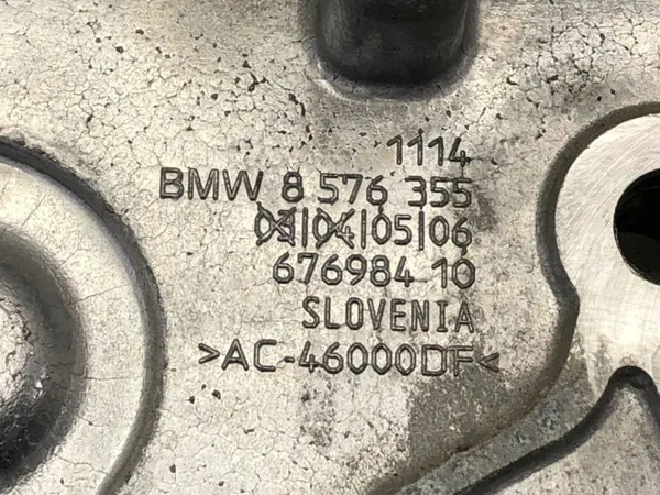 Distributiedeksel OEM 8576355 voor BMW F34 image 3