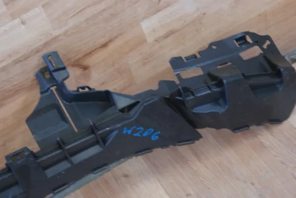 MERCEDES C-KLASA 206 AMG 21- Suporte de Para-choque Frontal A2068858902 image 2