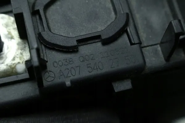 OEM A2075402750 Pyrotechnische Klem Zekeringkast Mercedes image 6