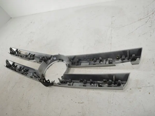 Grille avant OEM A1668800685 pour Mercedes-Benz GL X166 image 10