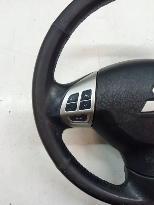 Volante OEM 440A067XC para Mitsubishi Lancer image 5