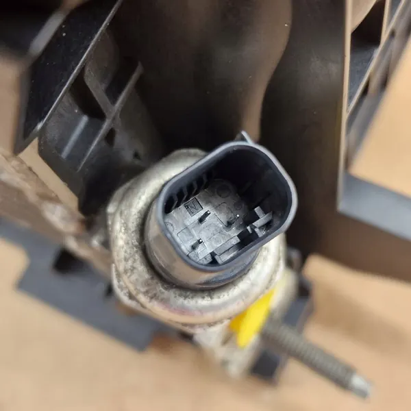 Compleet Koelventilator Mercedes W205 S205 180d 200d 1.6CDI Bluetec image 8