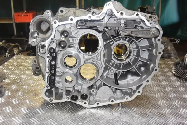 Caja de transmisión OEM 02E301107 para VW 2.0 TDI image 5