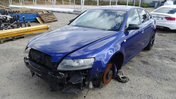 Audi OE ZDERZAK TYŁ A6/S6 C6 2006 image 5