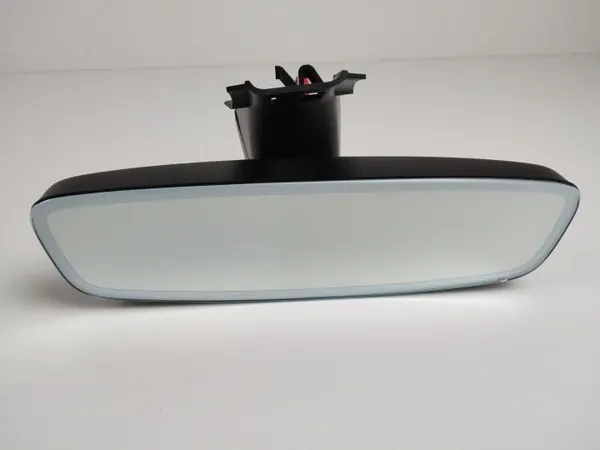 Audi E-tron GT Taustapeili OEM 971857511A image 2