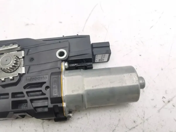 Mercedes-Benz schuifdakmotor OEM A2139067003 image 3